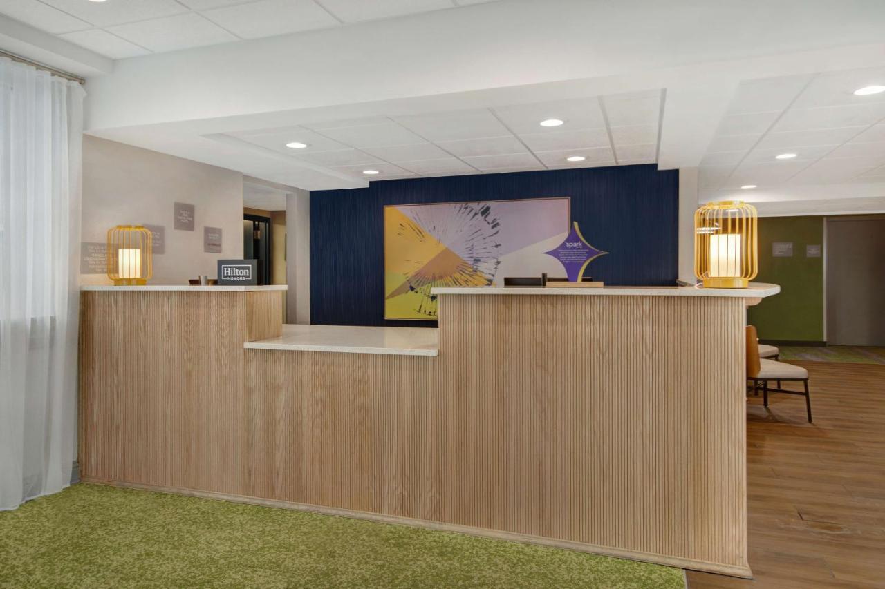 Spark By Hilton Rochester University Area Εξωτερικό φωτογραφία