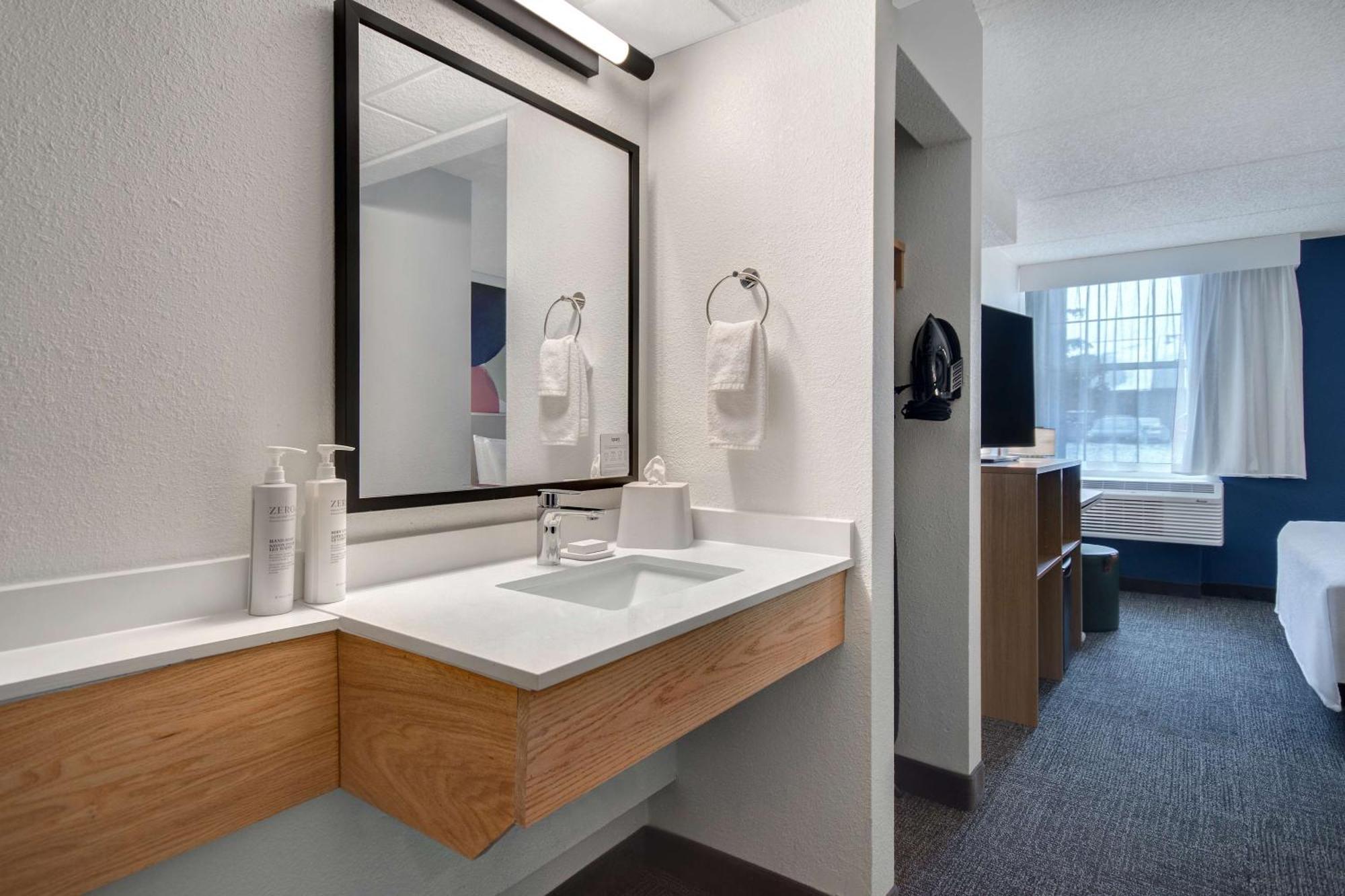 Spark By Hilton Rochester University Area Εξωτερικό φωτογραφία
